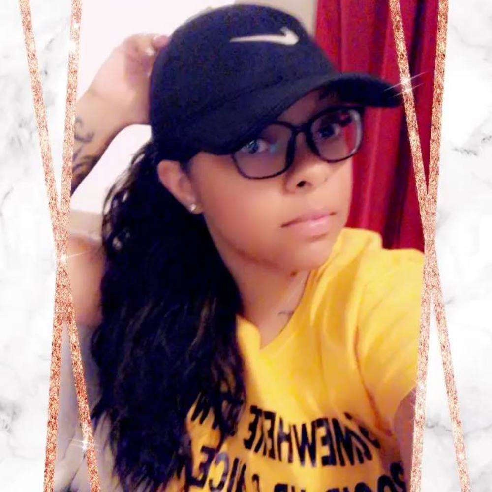 Meet your Posher, Tiara